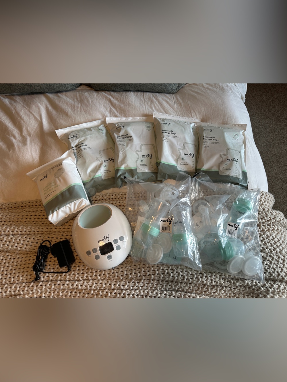 Motif Luna Double Electric Pump Bundle — NEW Accessories